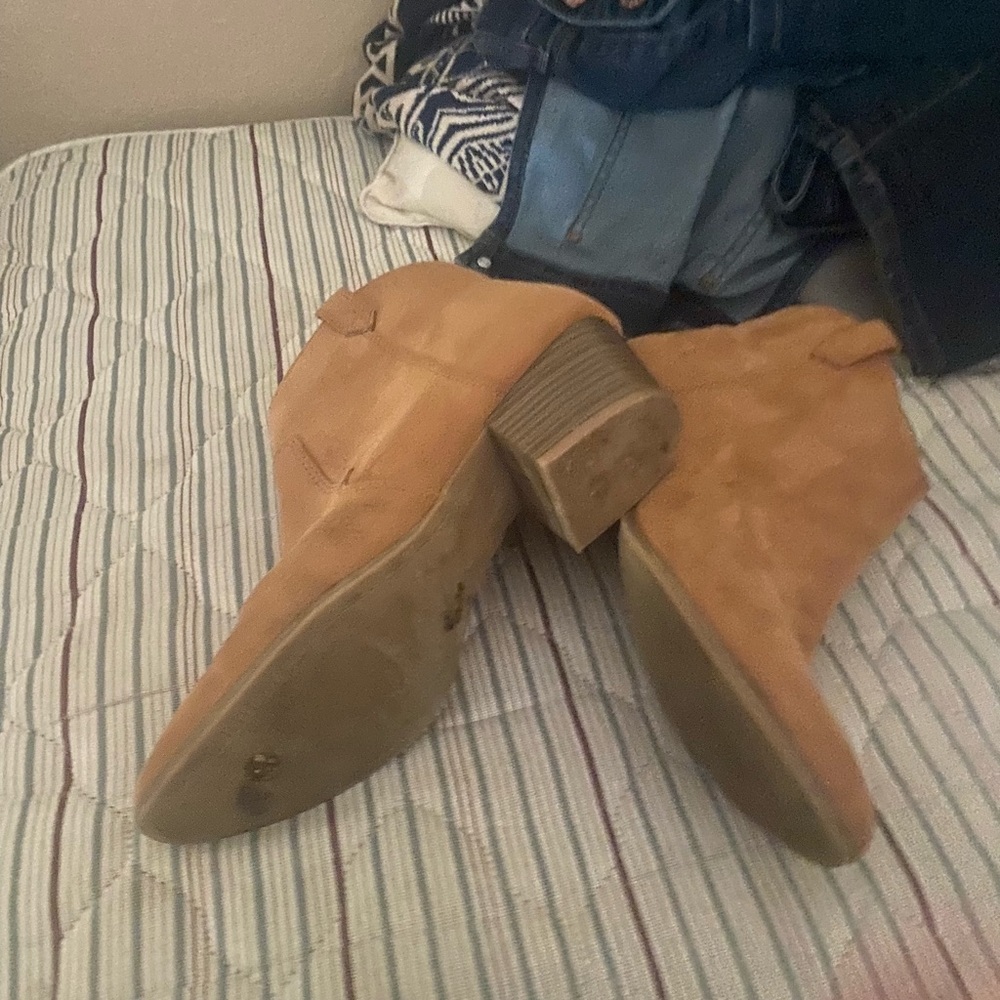 Cute boots